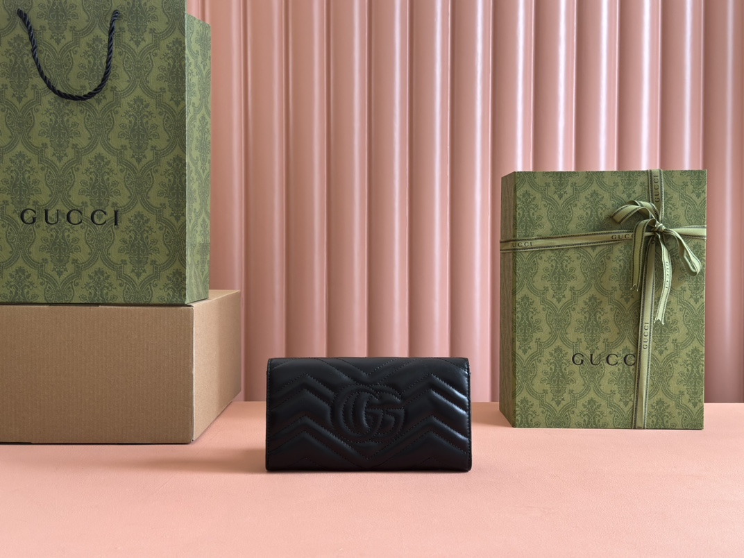 Gucci Wallets Purse